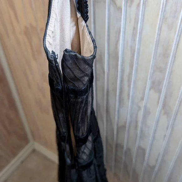 Vintage BGBG Maxazria Tulle and Black Velvet Midi Cocktail Dress Size 4 - Picture 9 of 9